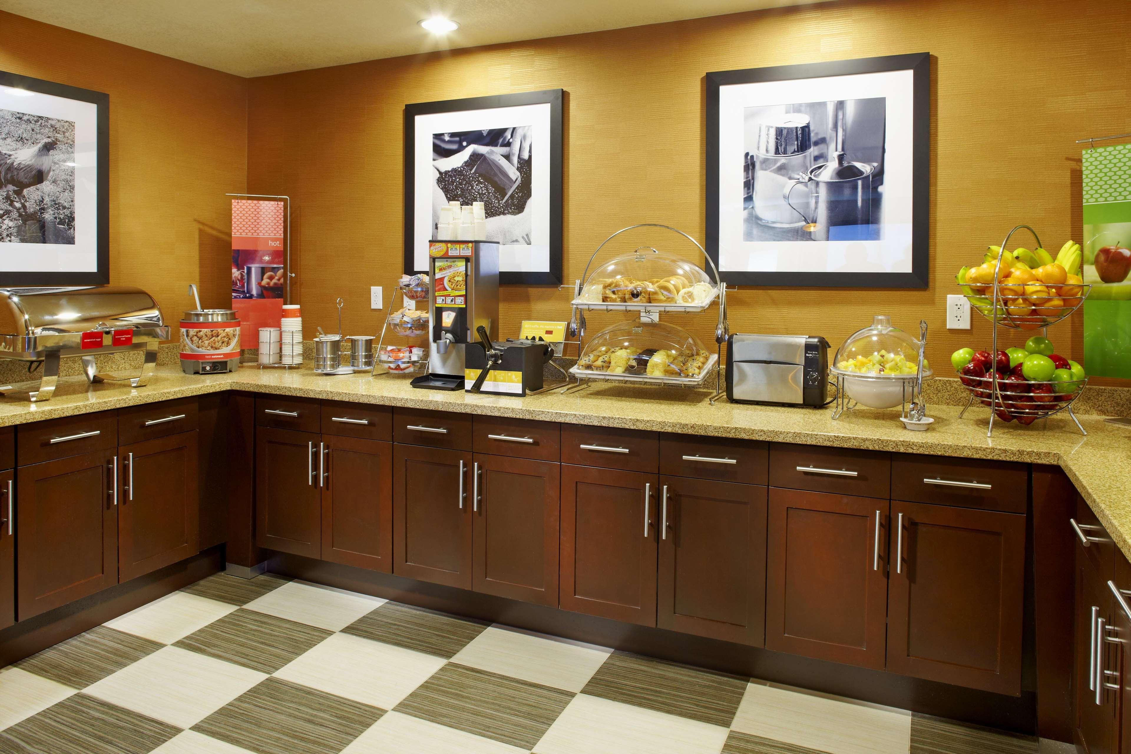 Hampton - Biltmore Hotel 3*