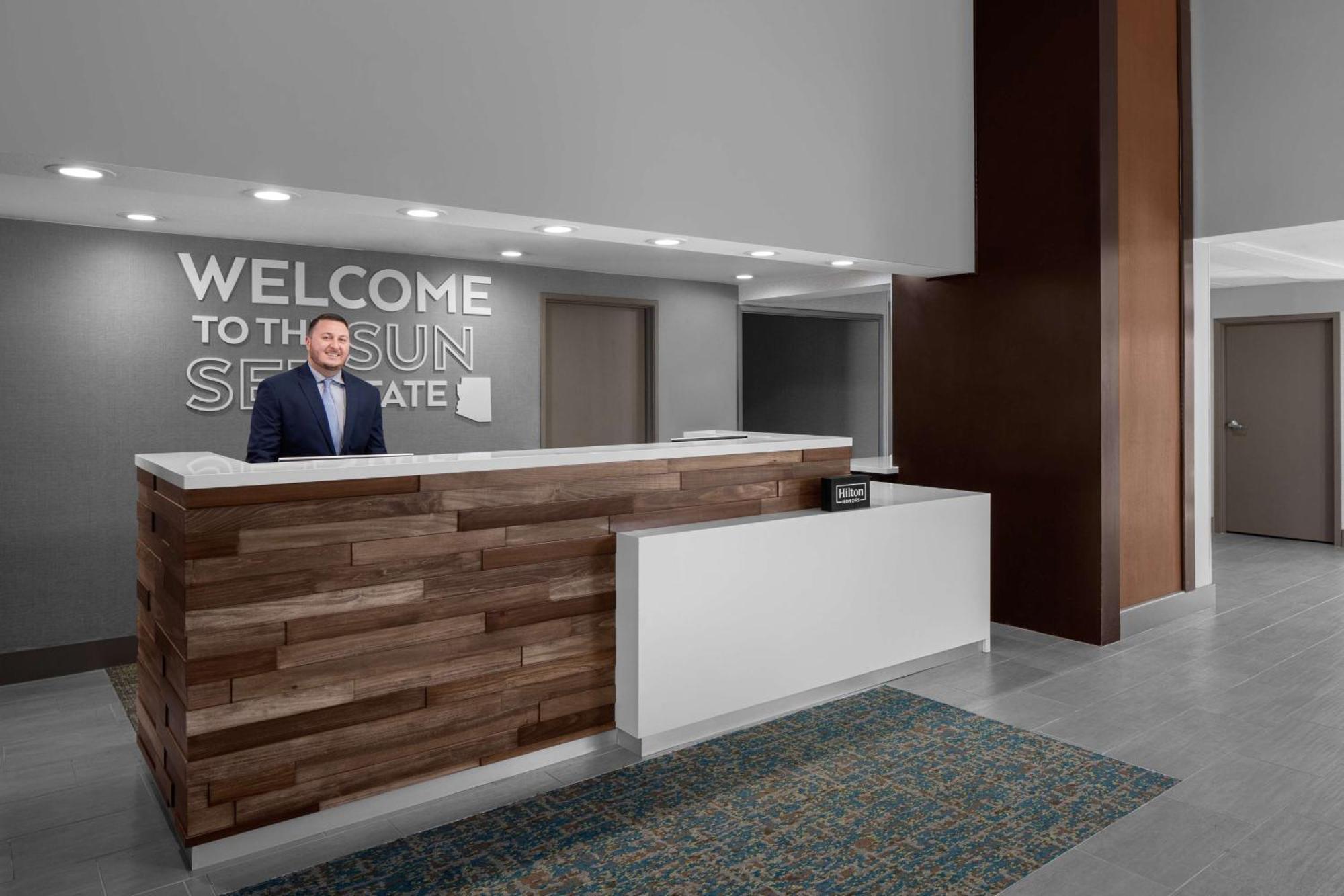 Hotel Hampton - Biltmore